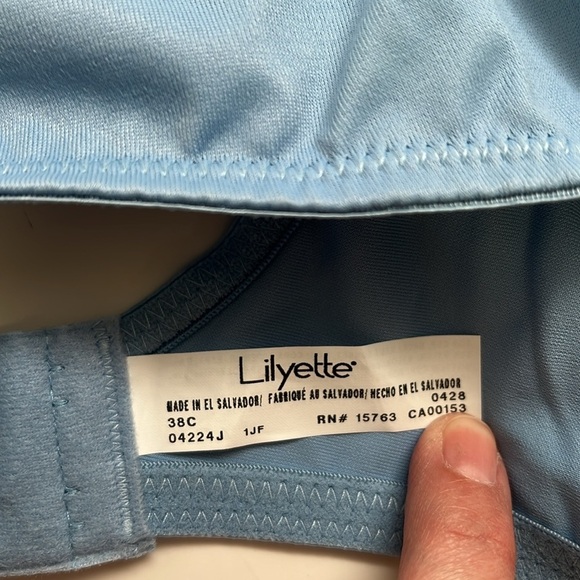 Women’s Lilyette Comfort Lace Minimizer Bra 38C, Blue Sky Ahead New With Tags! - Picture 4 of 9